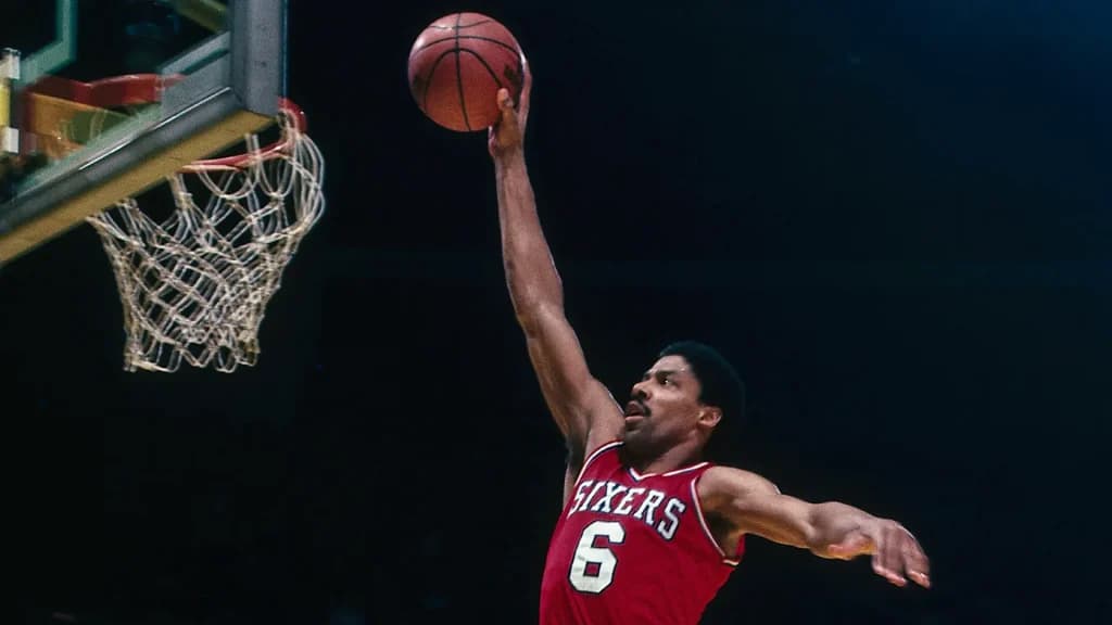 NBA Hand Sizes-Julius Erving