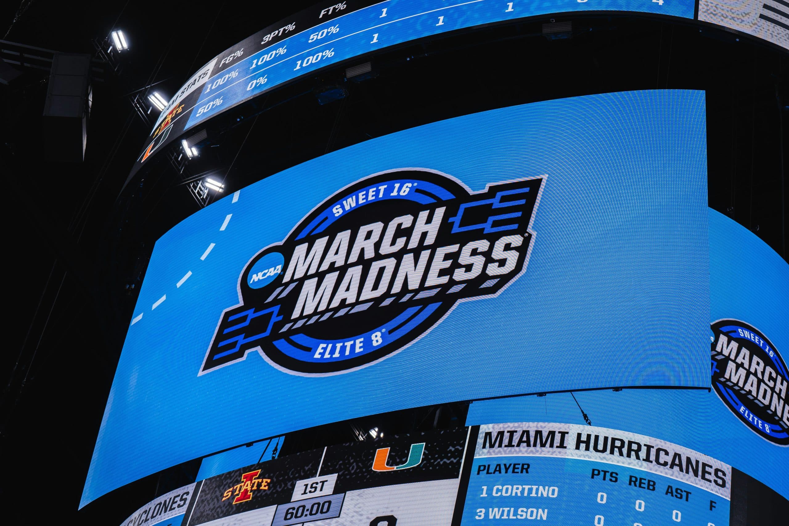 The 10 Best PERFORMANCES In March Madness History